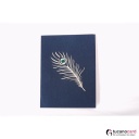 Bunter Pfau - Kartenfarbe Blau - 15 x 20 cm