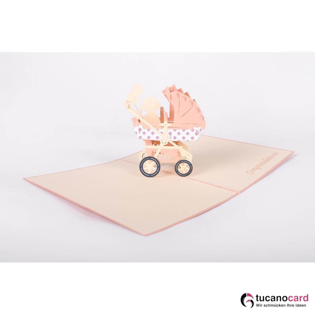 Baby Mädchen sitzend im Kinderwagen - Kartenfarbe Rosa - 15 x 20 cm